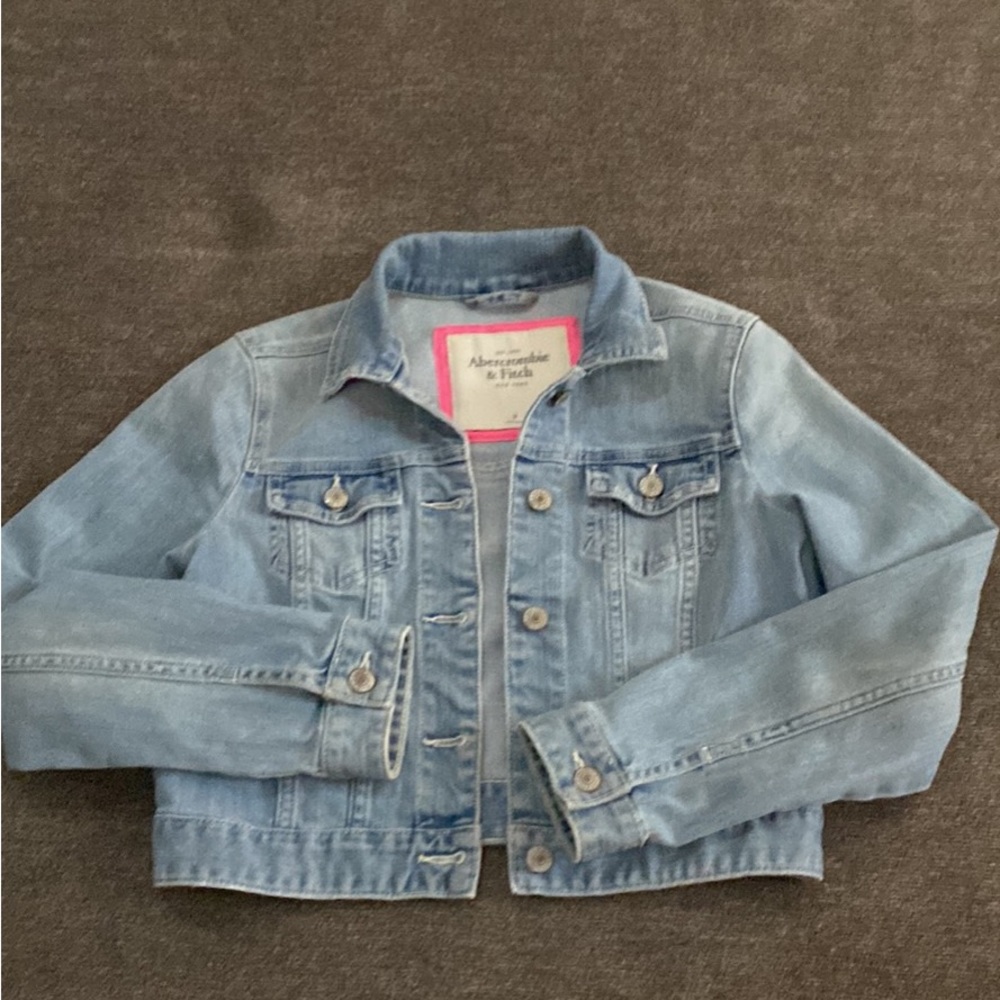 Abercrombie & Fitch Jean Denim Jacket Size M